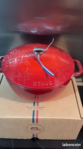 Cocotte staub cerise sortis - staub,