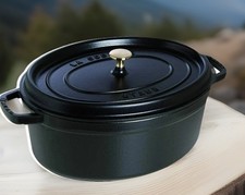 Staub cocotte ovale noire - staub,